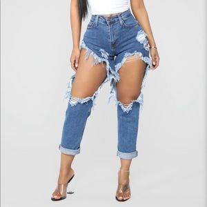 Fashion Nova Distressed Boyfriend Jeans